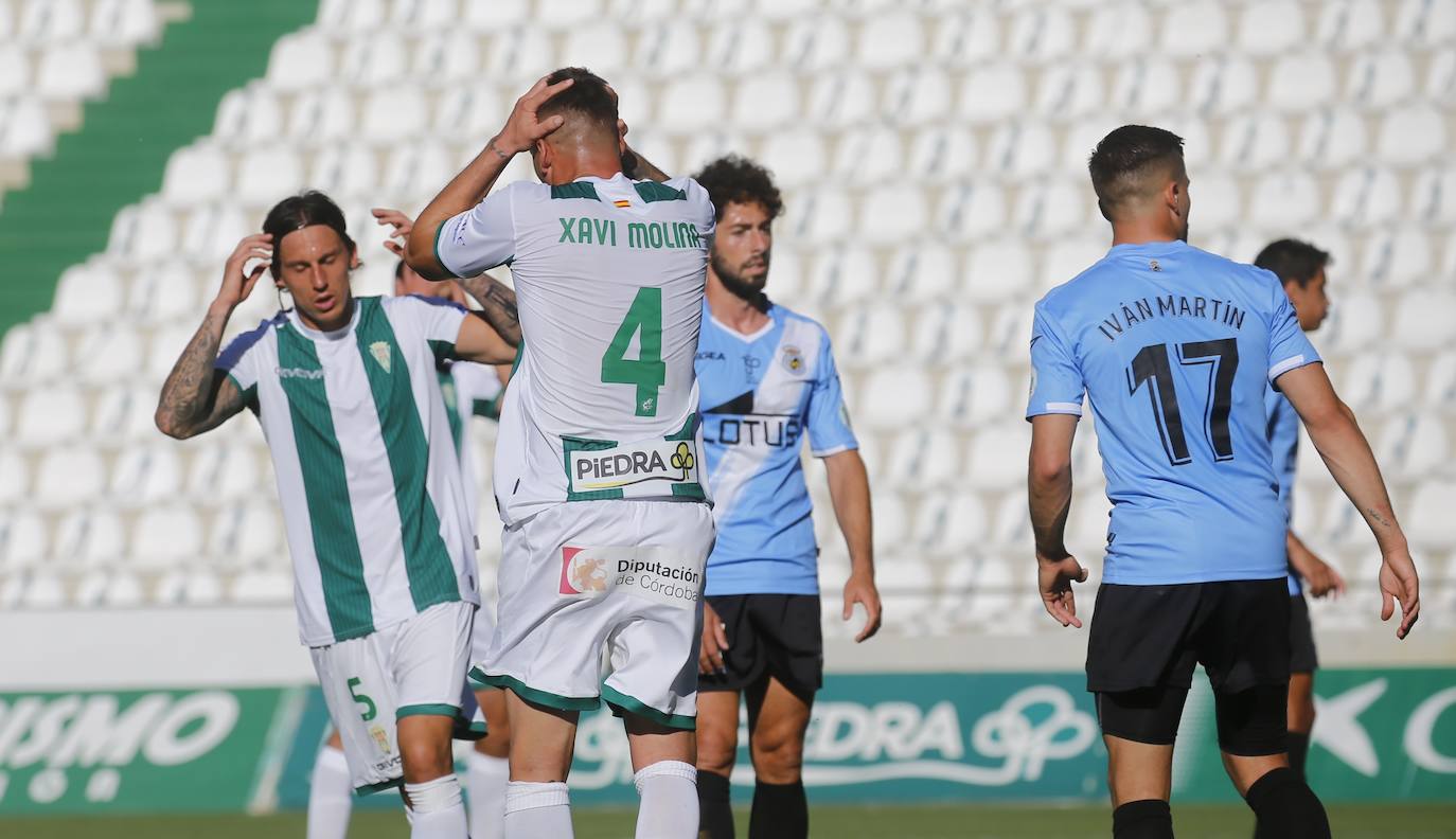 Las mejores imágenes del Córdoba CF - Balompédica Linense