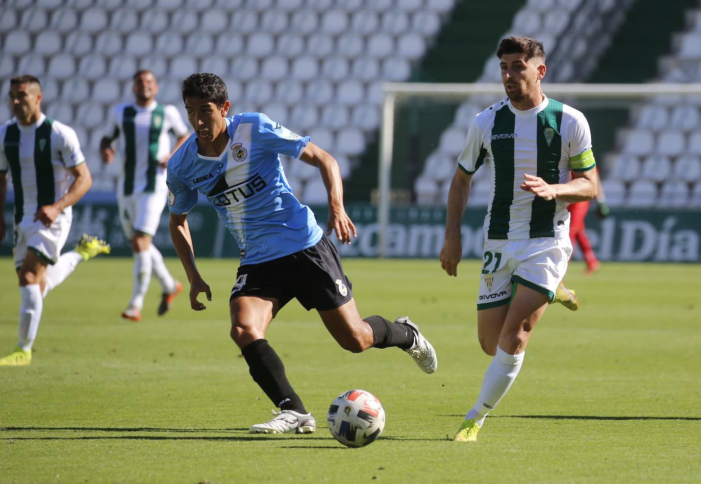 Las mejores imágenes del Córdoba CF - Balompédica Linense