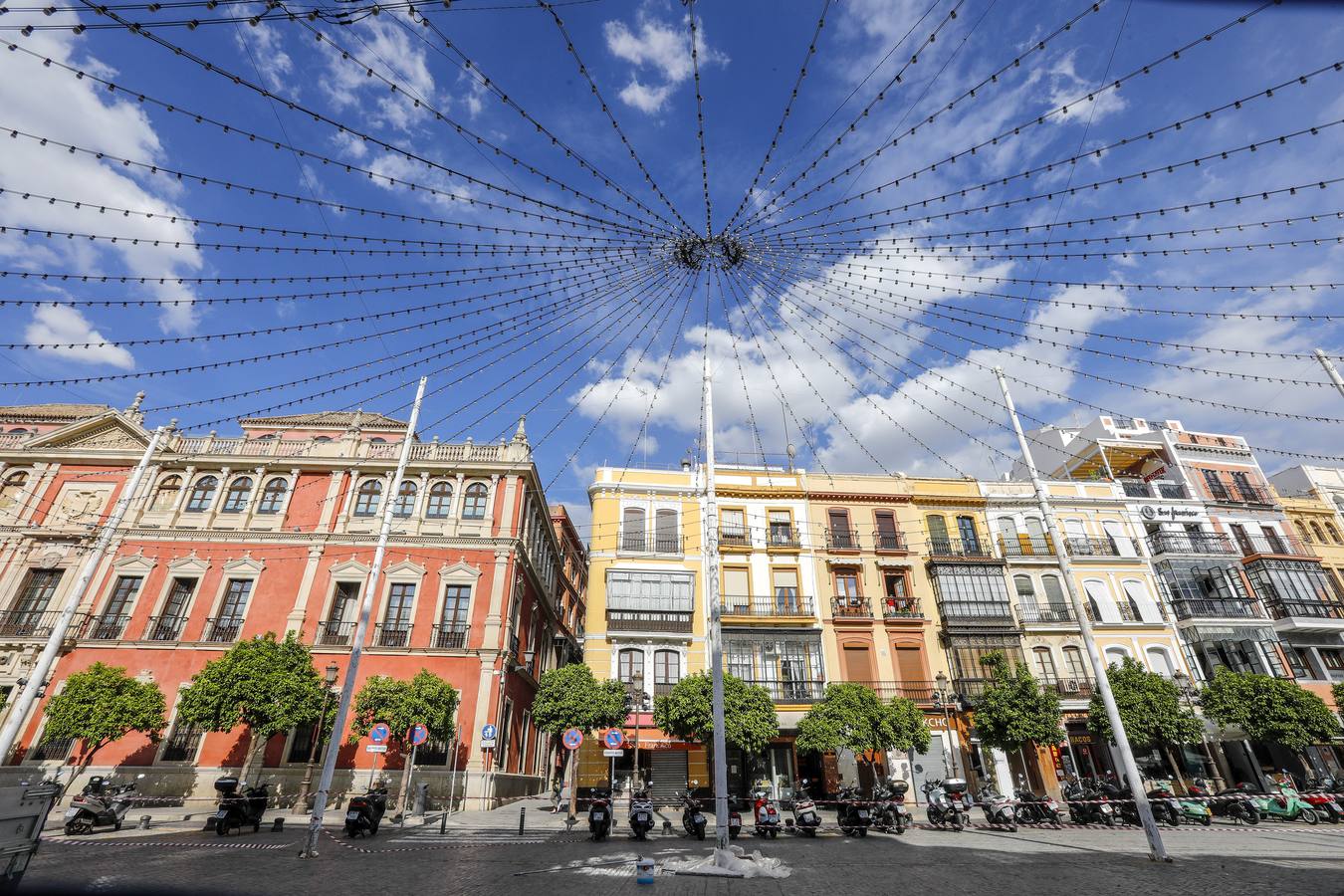 La Junta de Andalucía decide si suspende la &#039;Feria&#039; de Sevilla