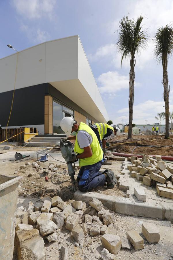 La obra del parque comercial Los Patios de Azahara de Córdoba, en imágenes