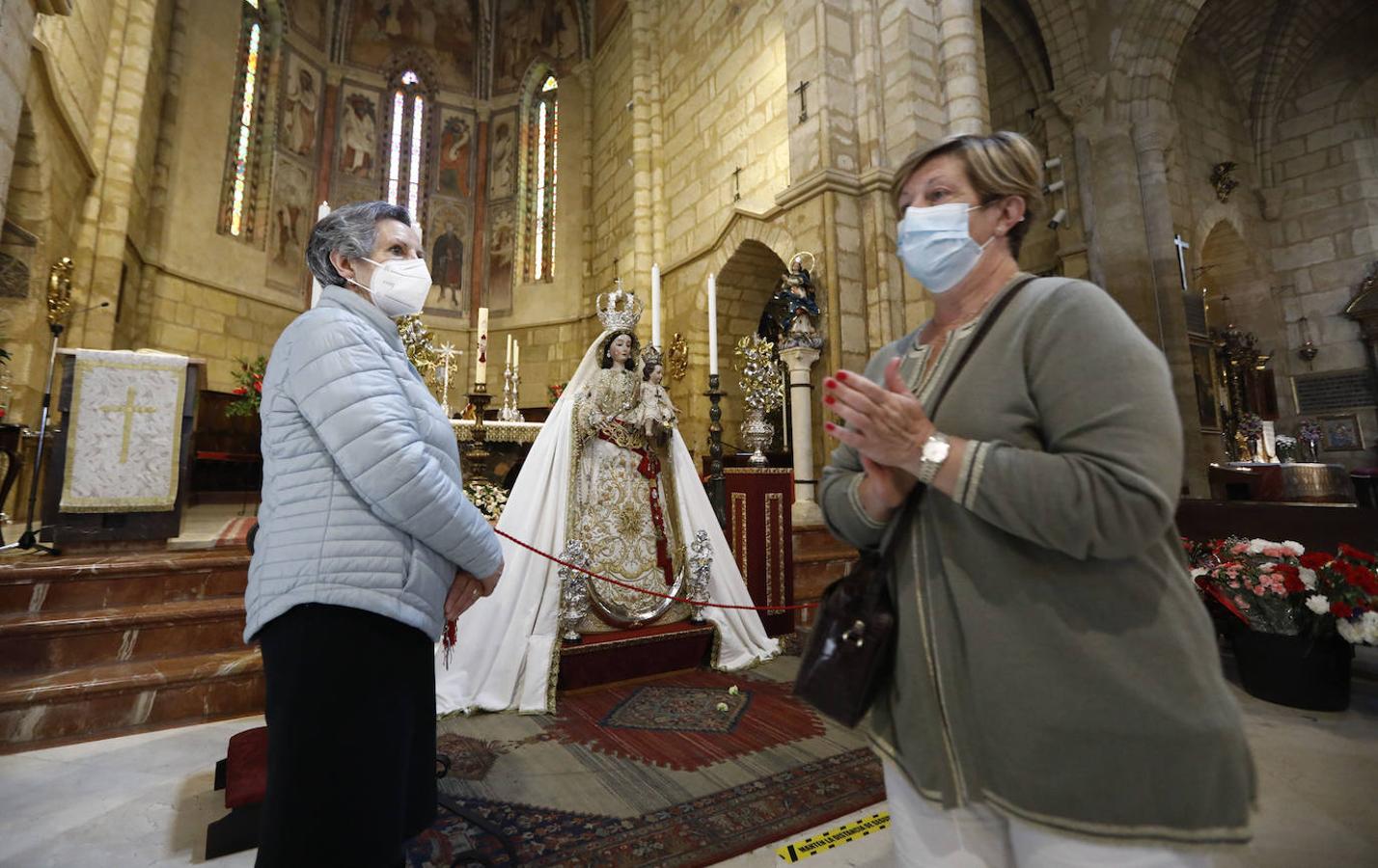 La veneración a la Virgen de los Remedios de Córdoba en martes y 13 en imágenes