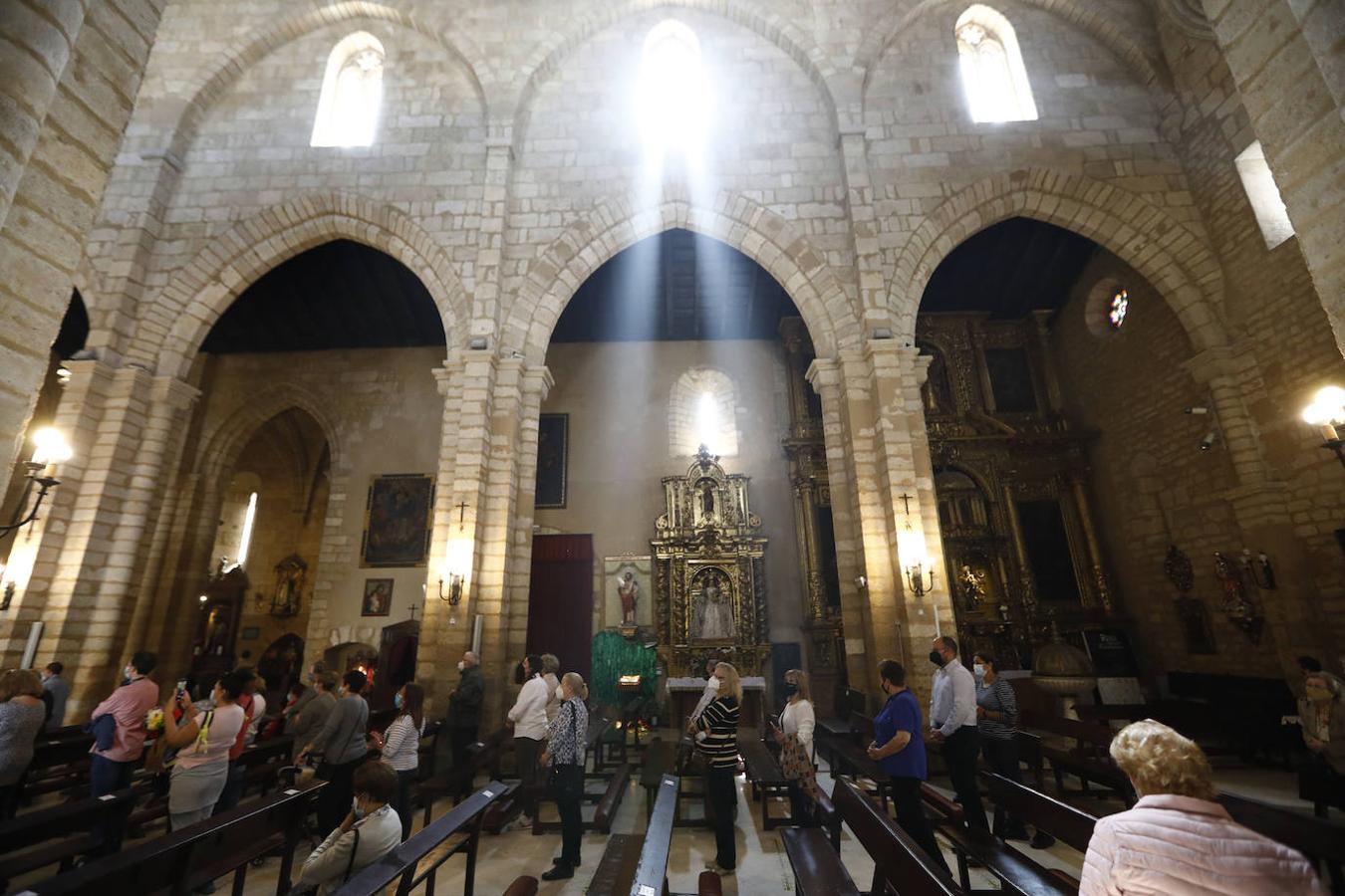 La veneración a la Virgen de los Remedios de Córdoba en martes y 13 en imágenes