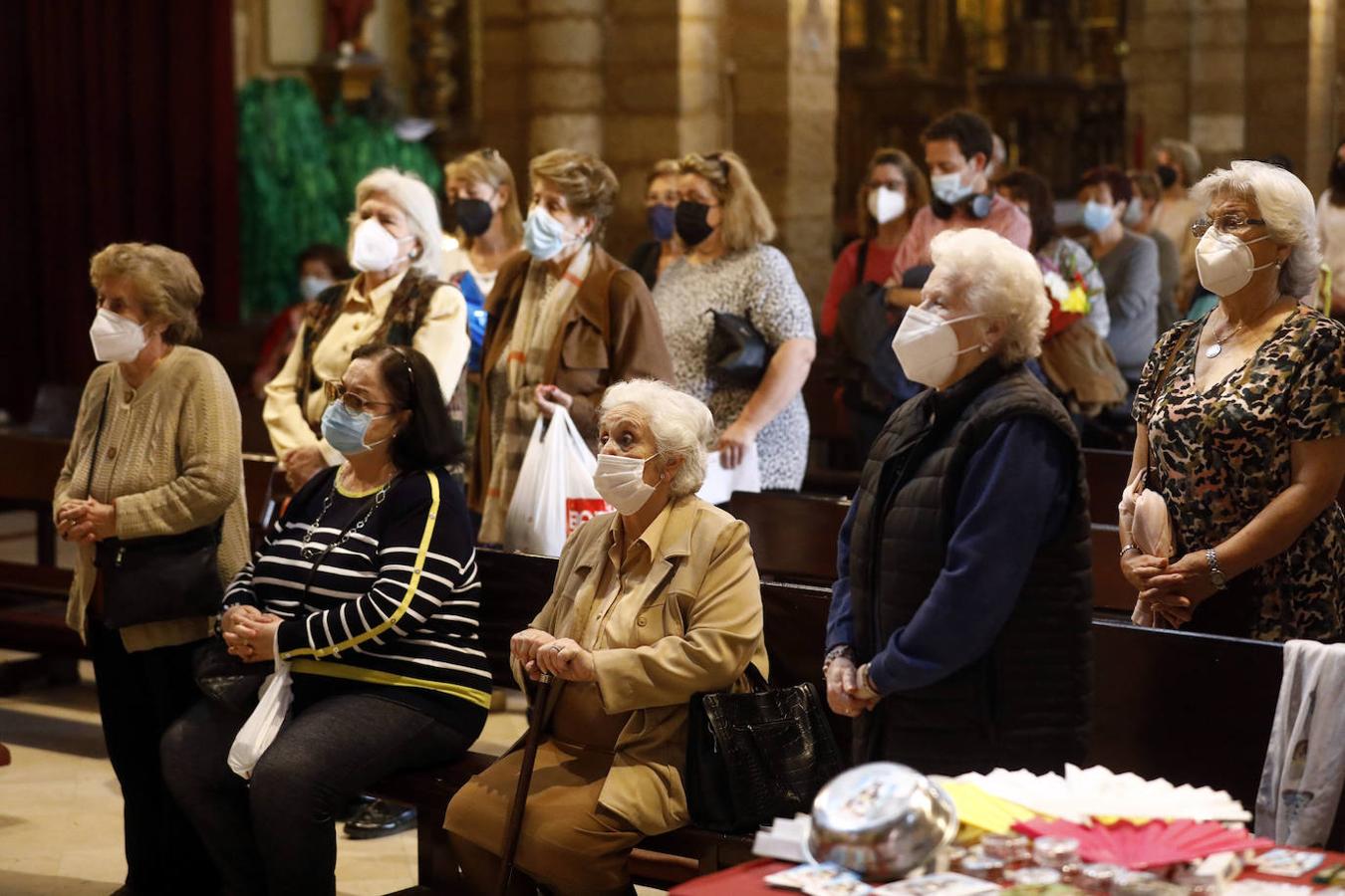 La veneración a la Virgen de los Remedios de Córdoba en martes y 13 en imágenes