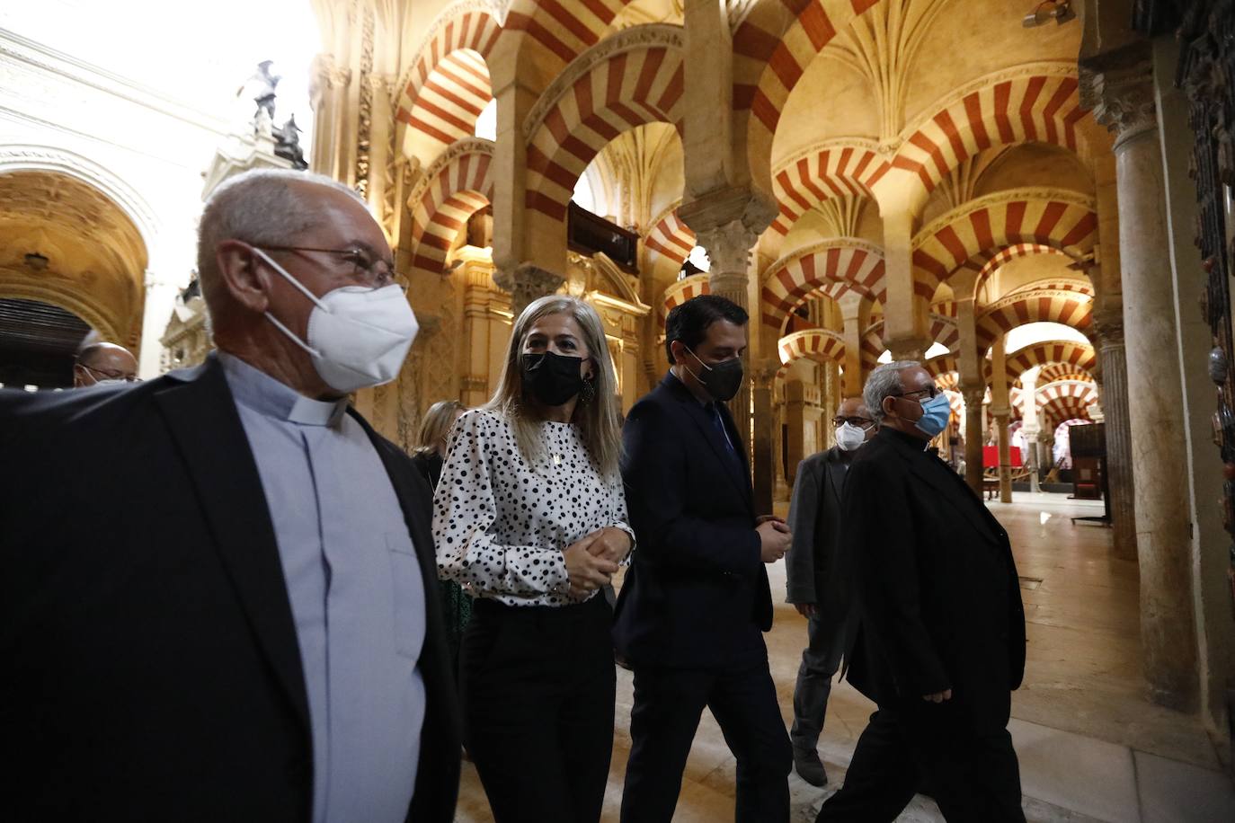 La visita de la consejera de Cultura a las excavaciones de la Mezquita-Catedral de Córdoba, en imágenes