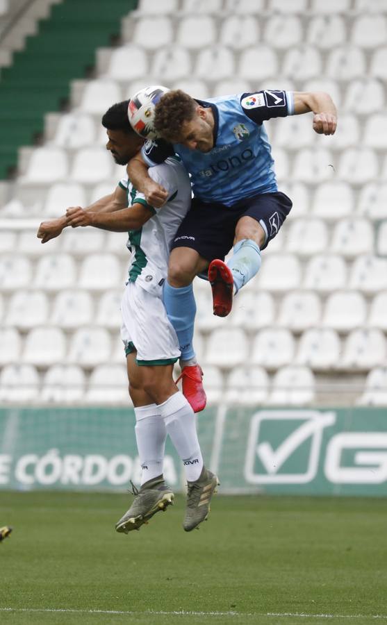 La victoria del Córdoba B ante el Rota, en imágenes