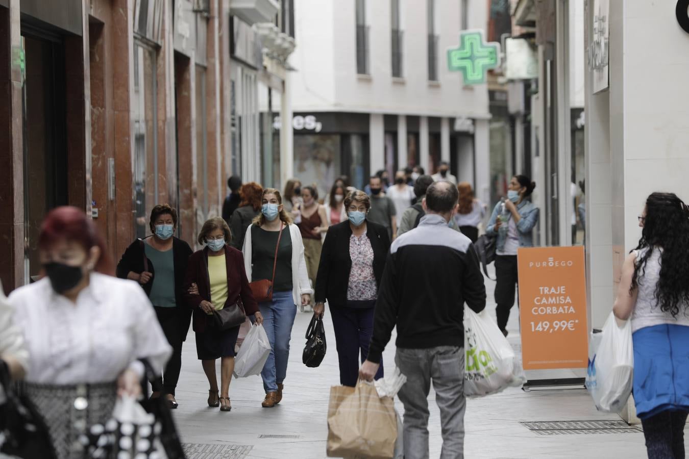 Caen los precios del alquiler en los locales comerciales del Centro de Sevilla