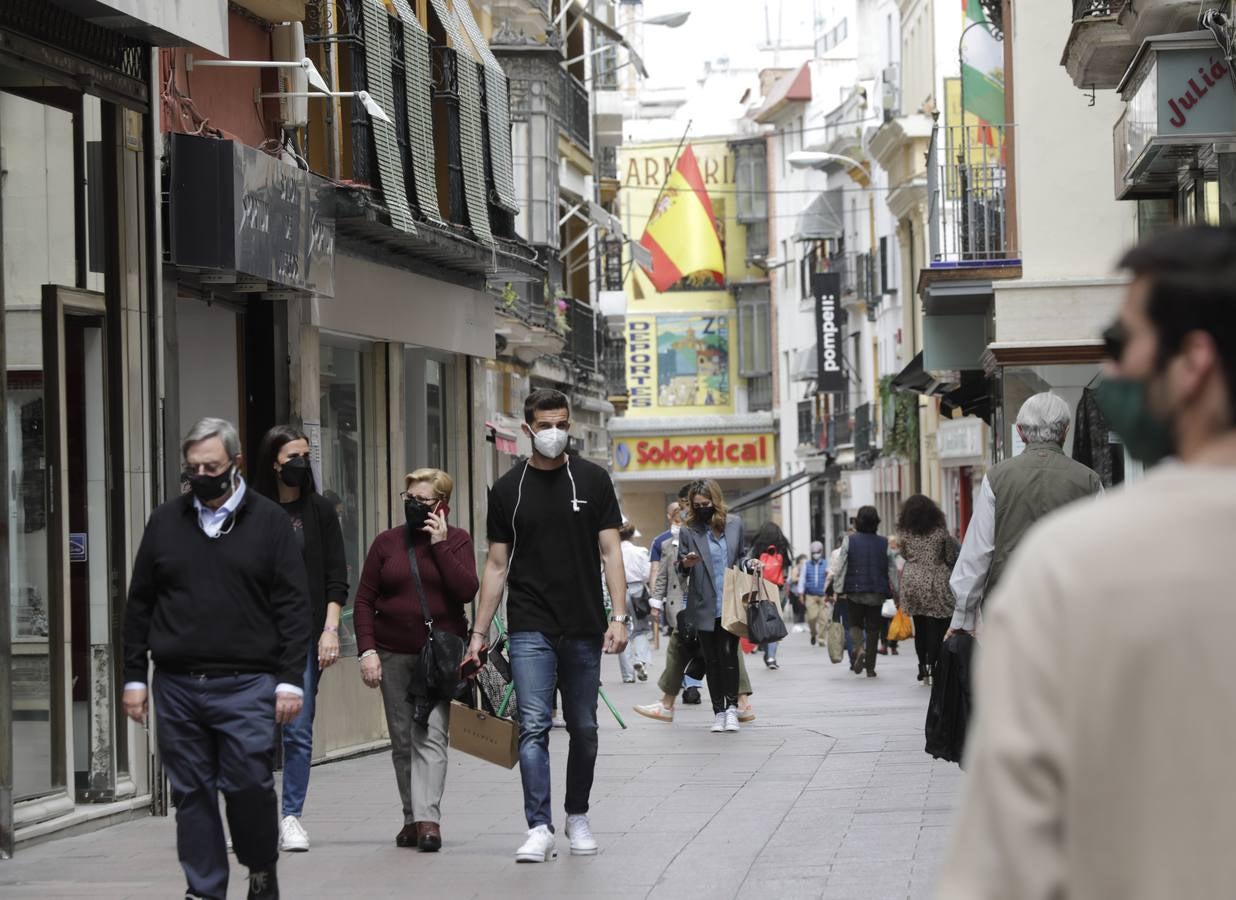 Caen los precios del alquiler en los locales comerciales del Centro de Sevilla