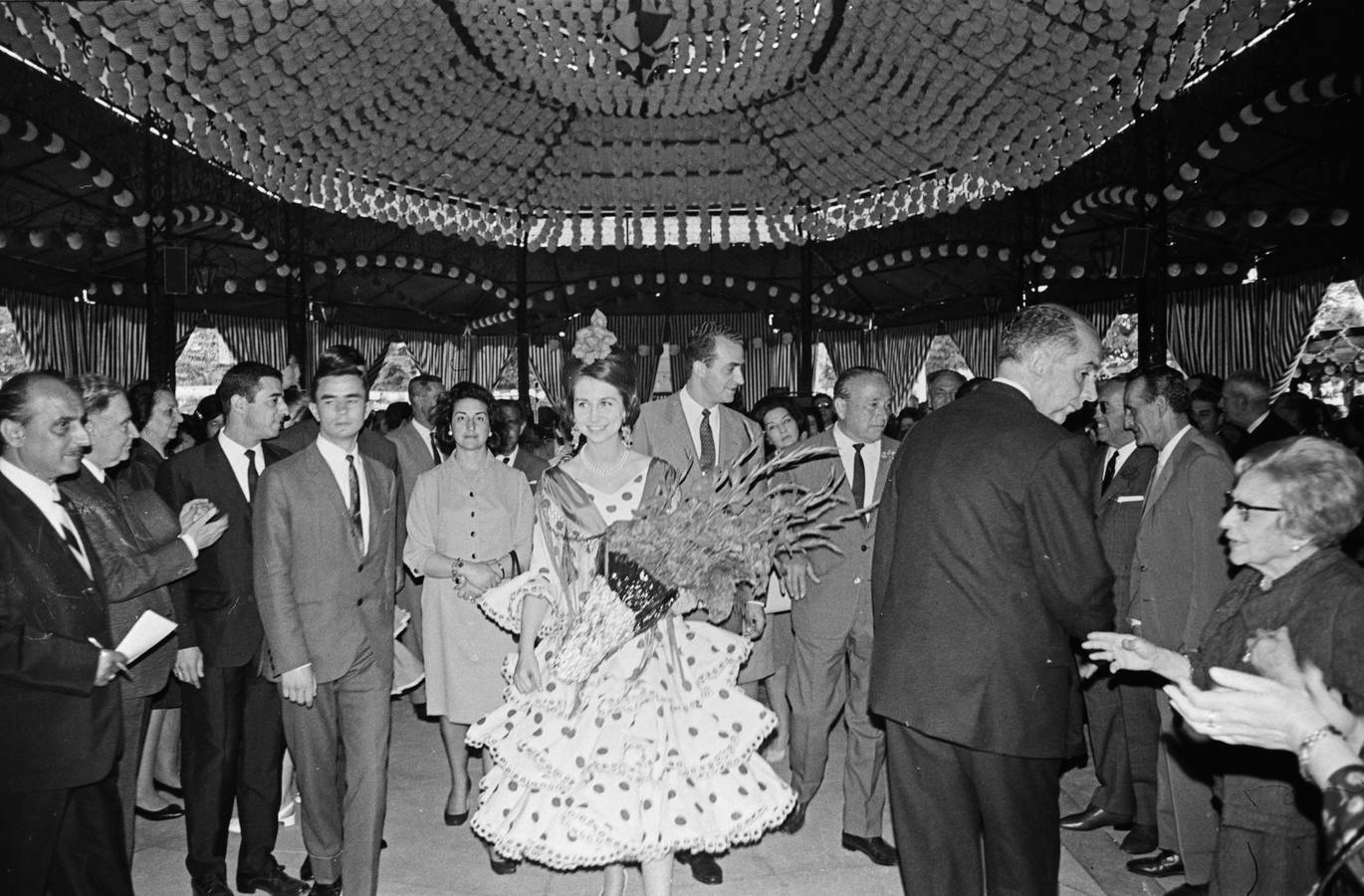 Don Juan Carlos y Doña Sofía en la Feria de Abril de Sevilla de 1968