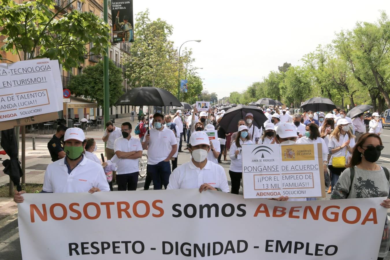 Manifestación de los trabajadores de Abengoa por Sevilla