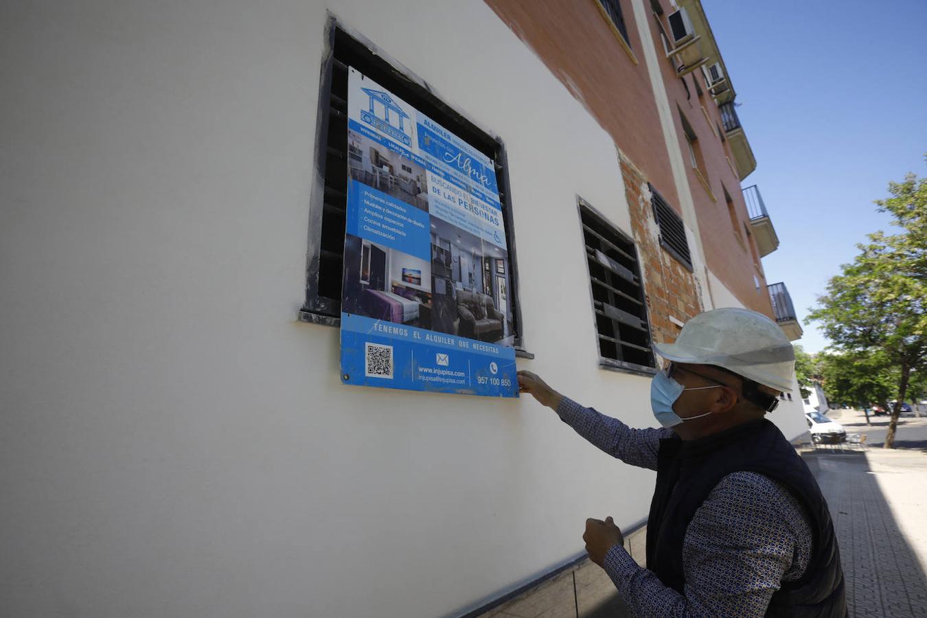 La conversión de locales en viviendas en Córdoba, en imágenes