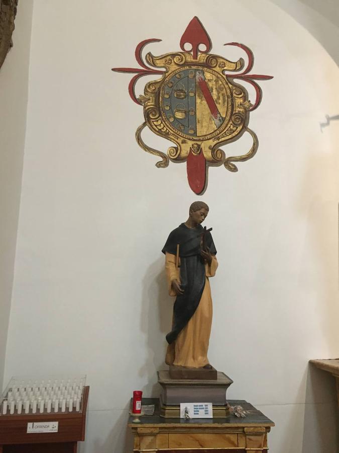 La visita solidaria al convento de Santo Domingo el Real, en imágenes