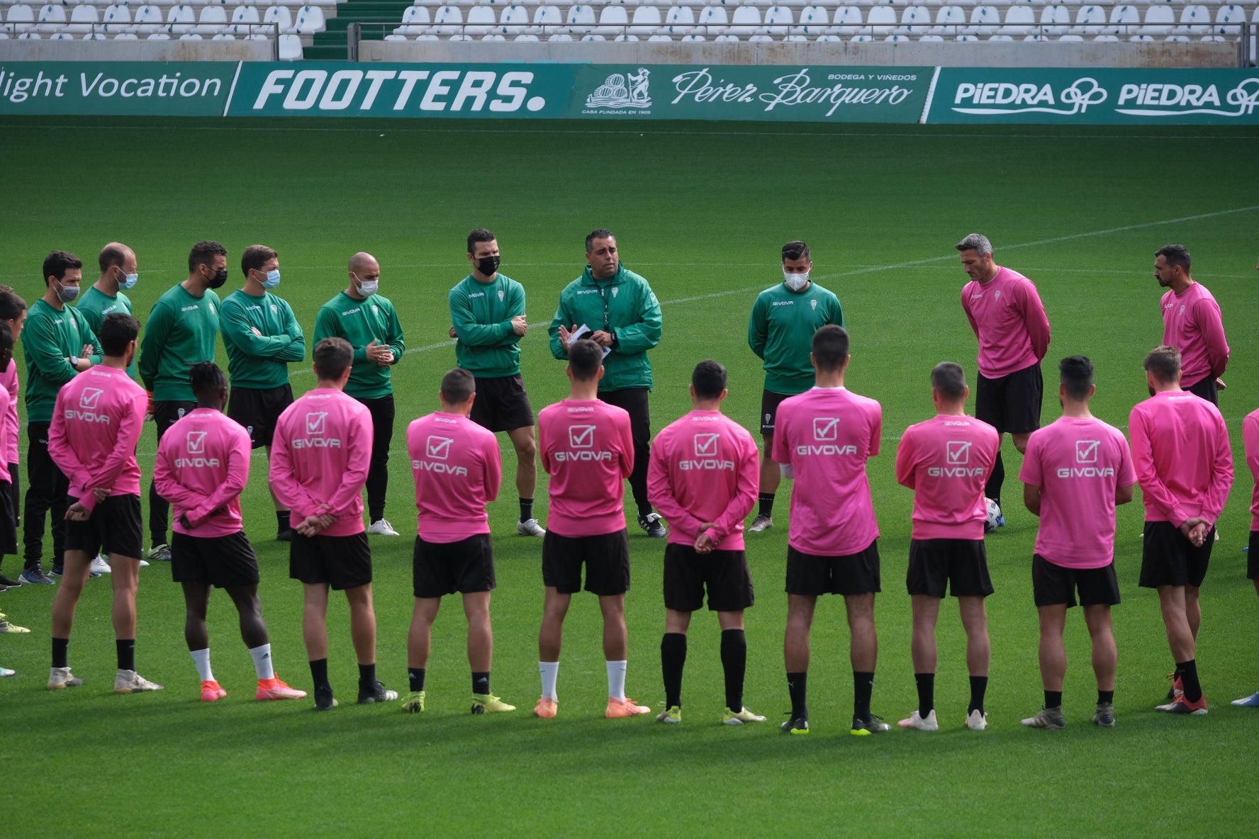 El estreno de Germán Crespo como técnico del Córdoba CF, en imágenes