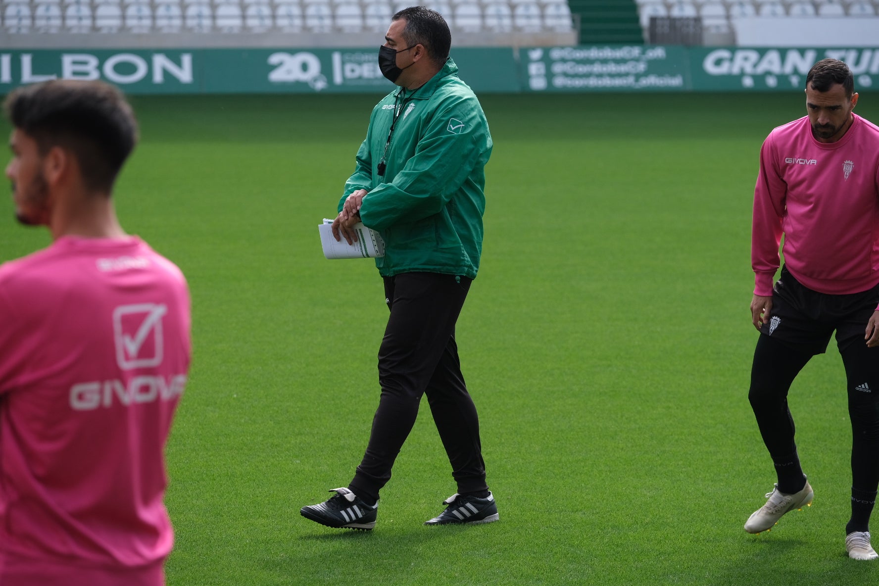 El estreno de Germán Crespo como técnico del Córdoba CF, en imágenes