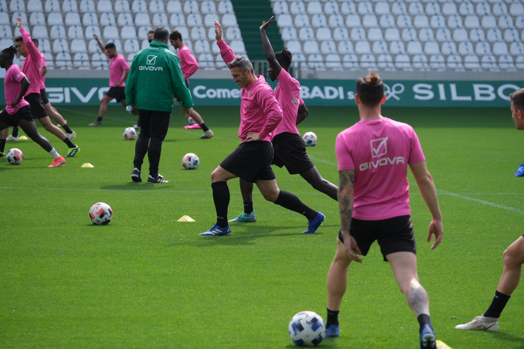 El estreno de Germán Crespo como técnico del Córdoba CF, en imágenes