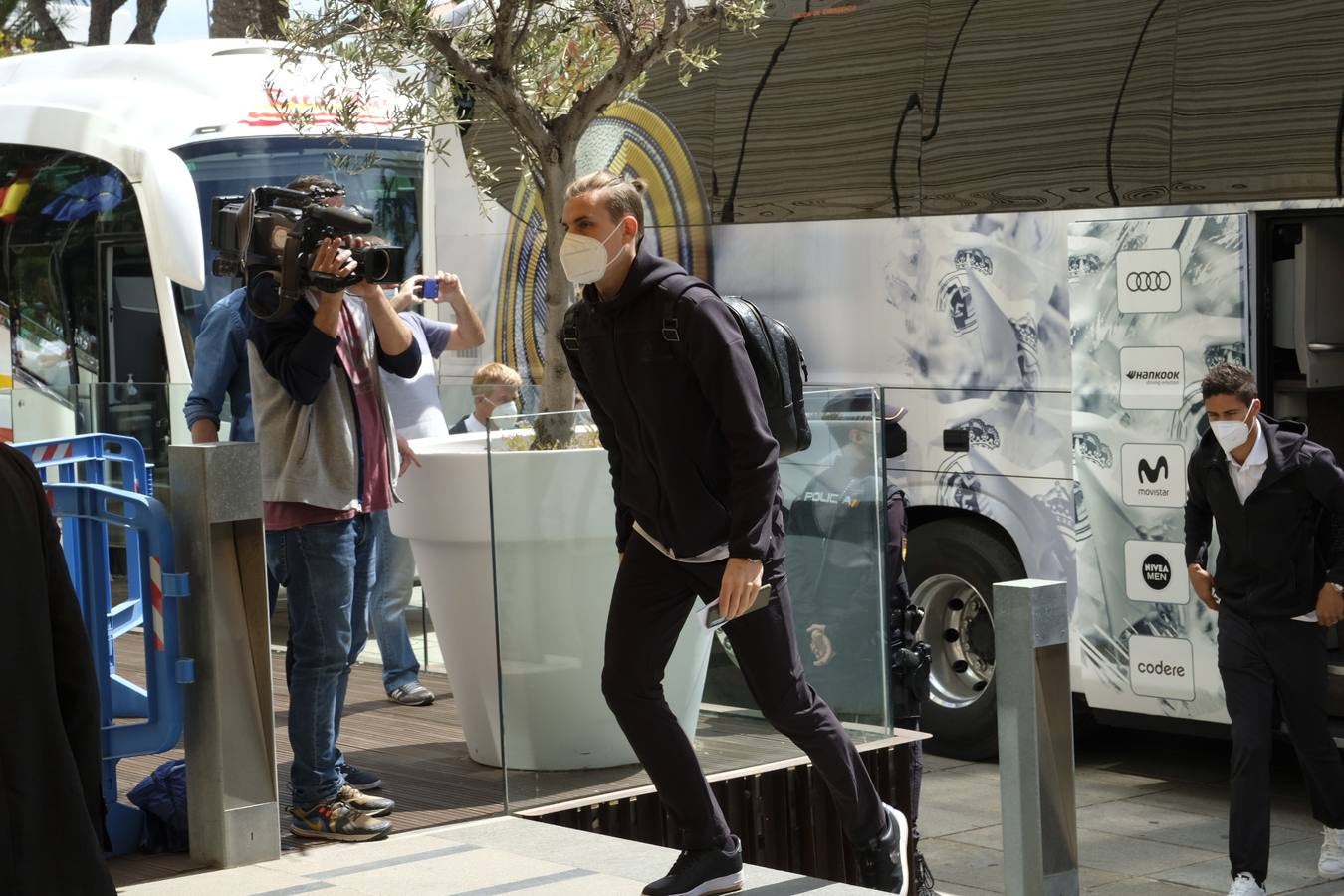 Fotos: La llegada del Real Madrid a Cádiz