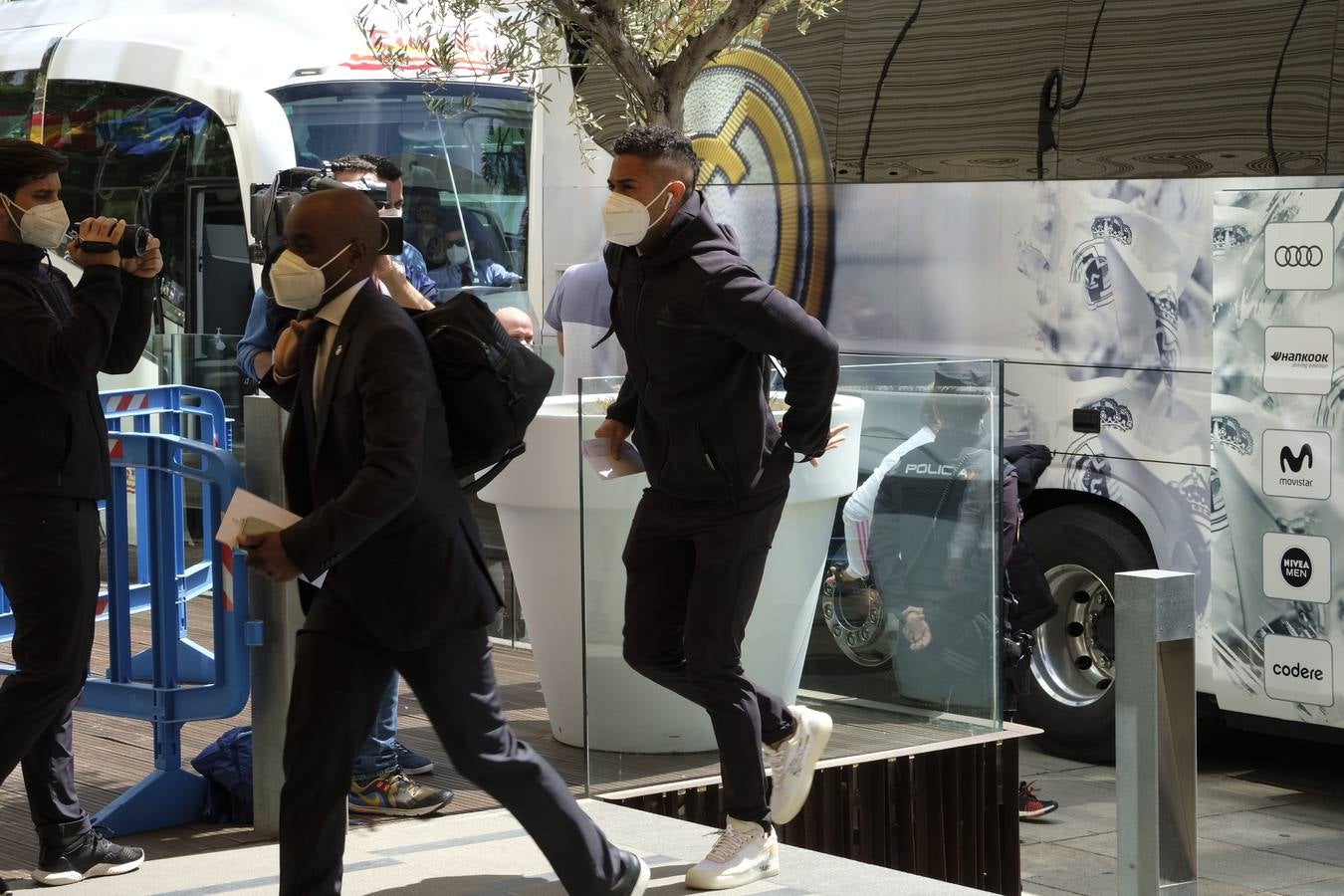 Fotos: La llegada del Real Madrid a Cádiz