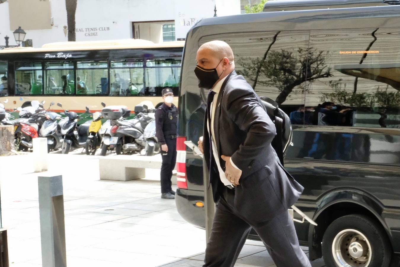 Fotos: La llegada del Real Madrid a Cádiz