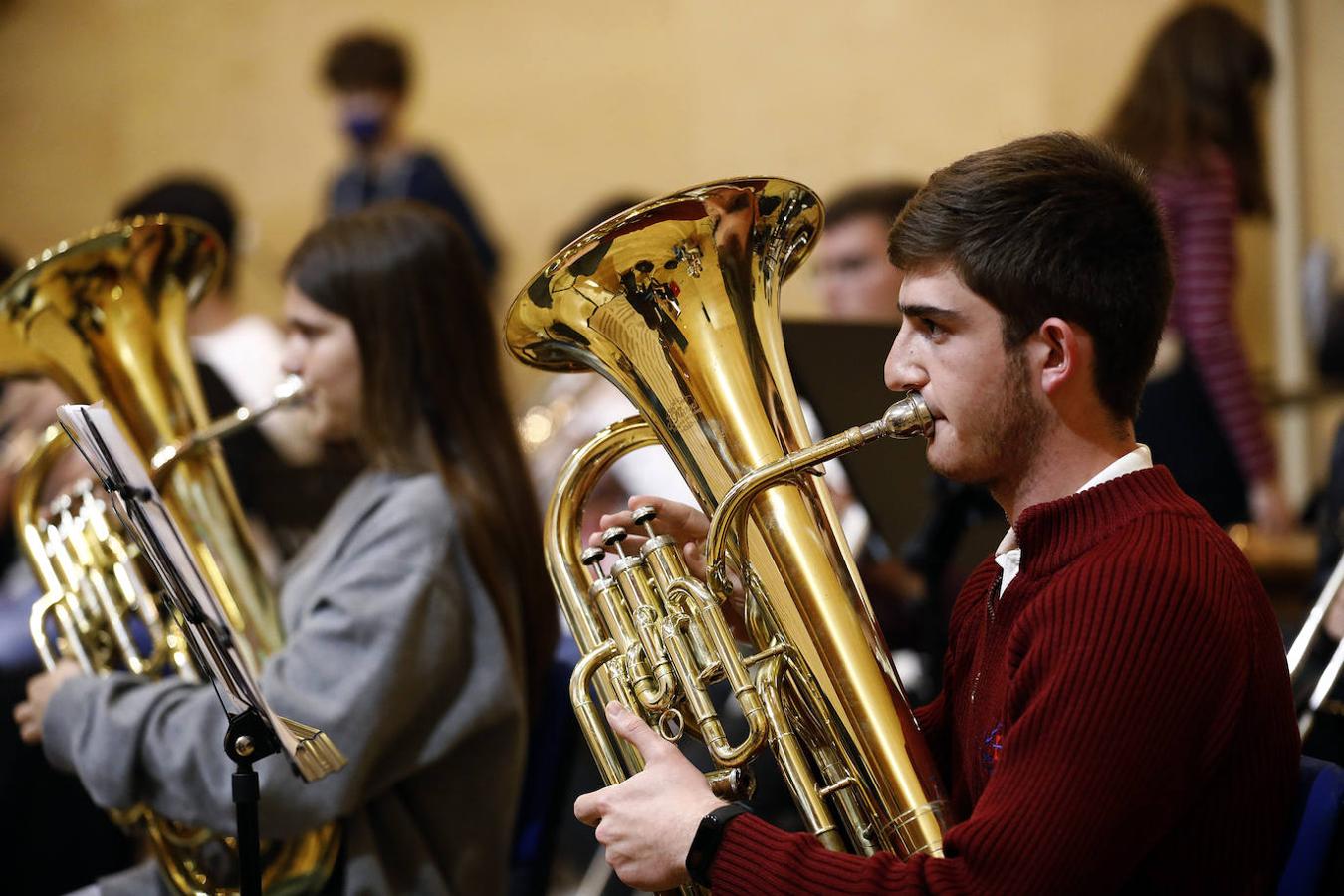 La clase magistral de la Orquesta de Córdoba en el conservatorio, en imágenes