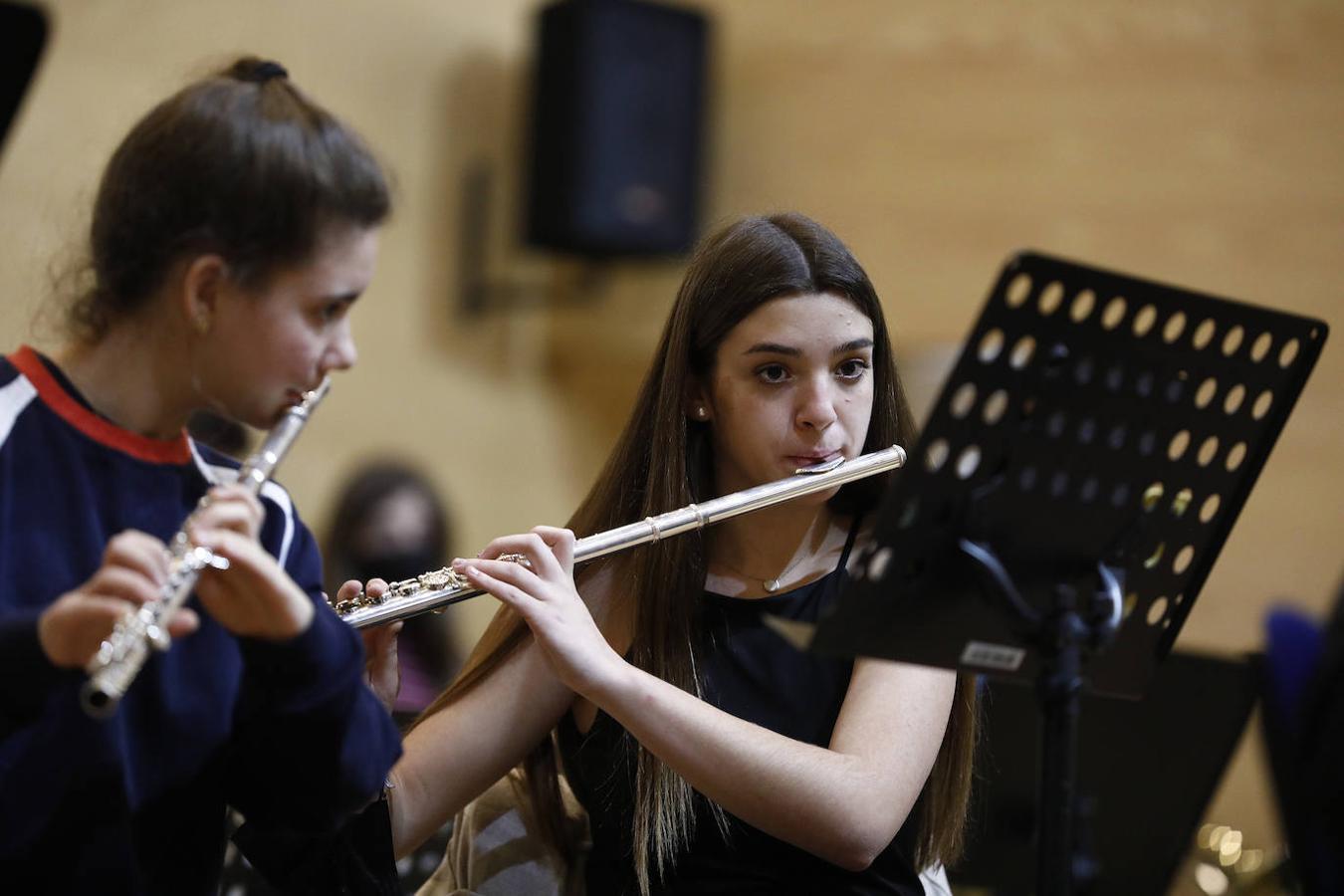 La clase magistral de la Orquesta de Córdoba en el conservatorio, en imágenes