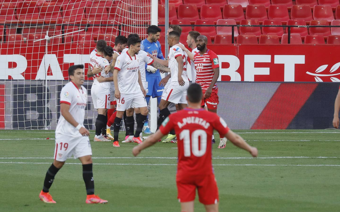 Partido entre el Sevilla y el Granada