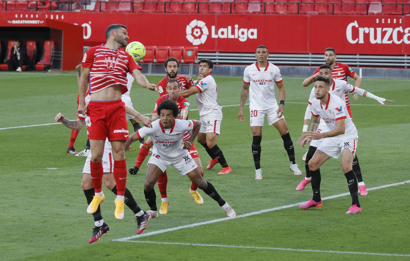 Partido entre el Sevilla y el Granada