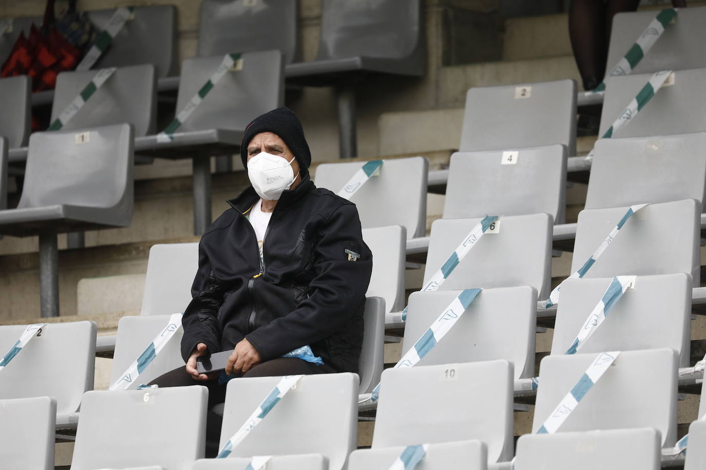 En imágenes, el ambiente del Córdoba CF - Tamaraceite