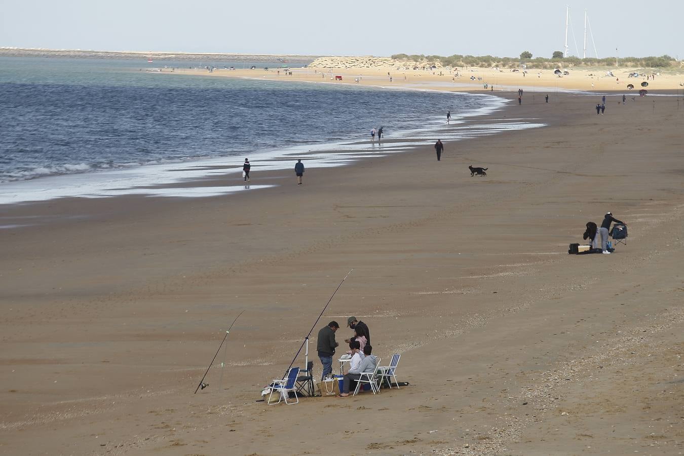 Ambiente este sábado en algunas playas onubenses