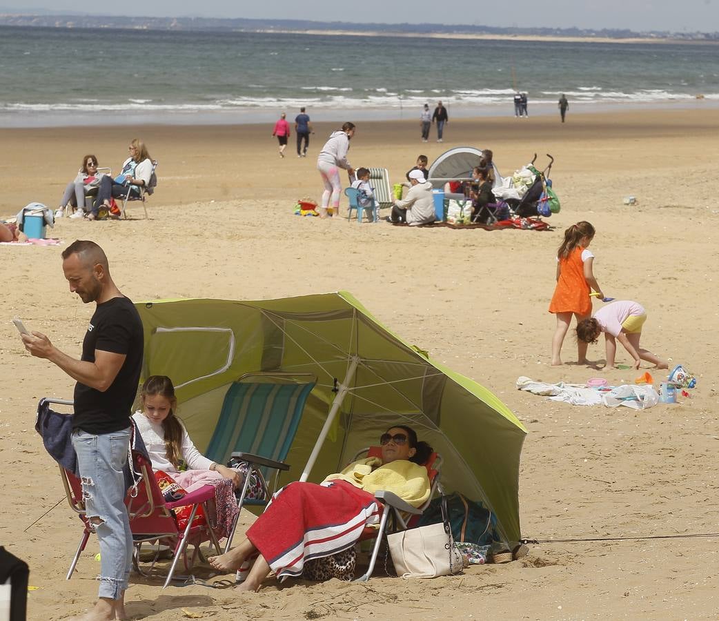 Ambiente este sábado en algunas playas onubenses