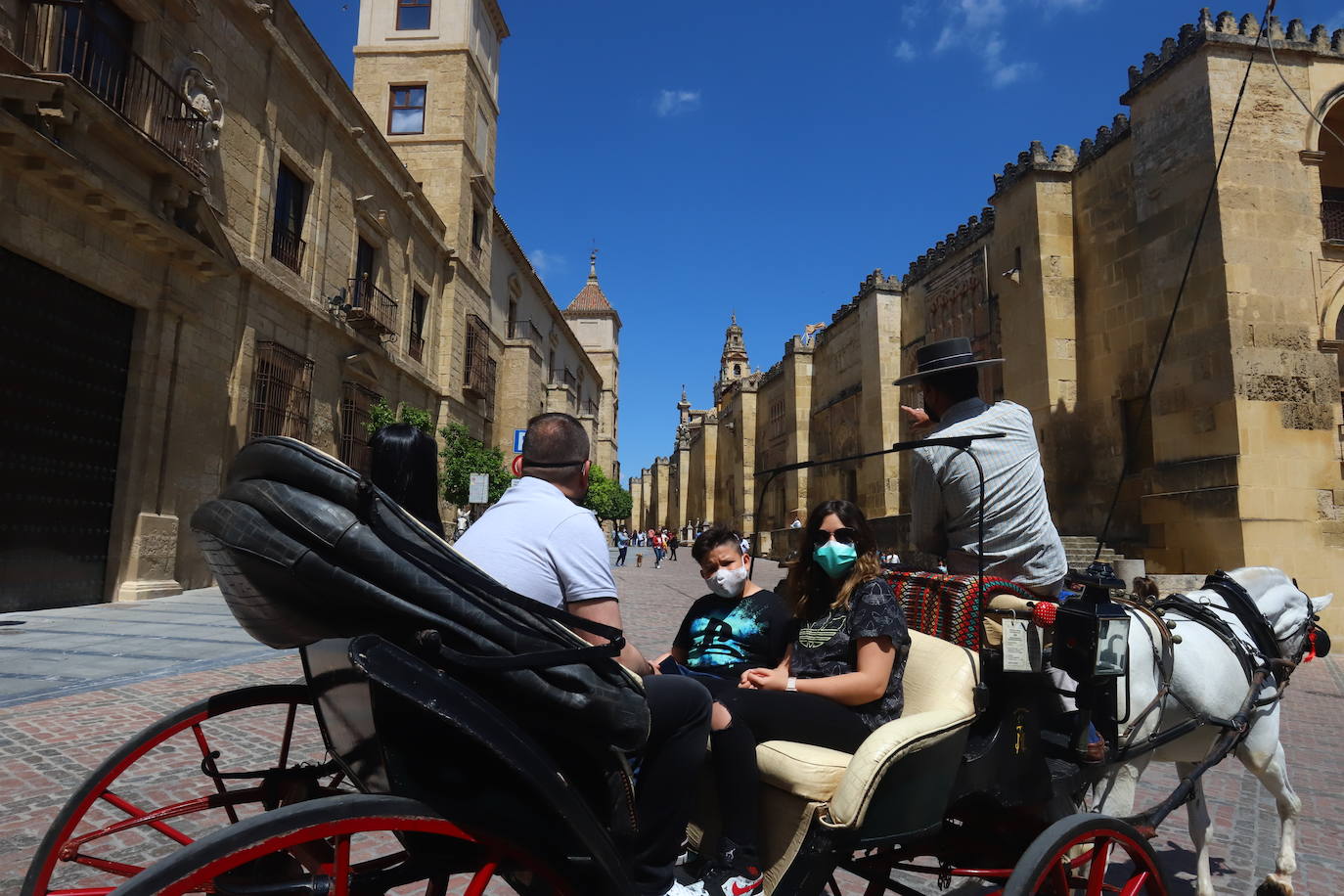 El ambiente en la Judería y el Centro de Córdoba, en imágenes