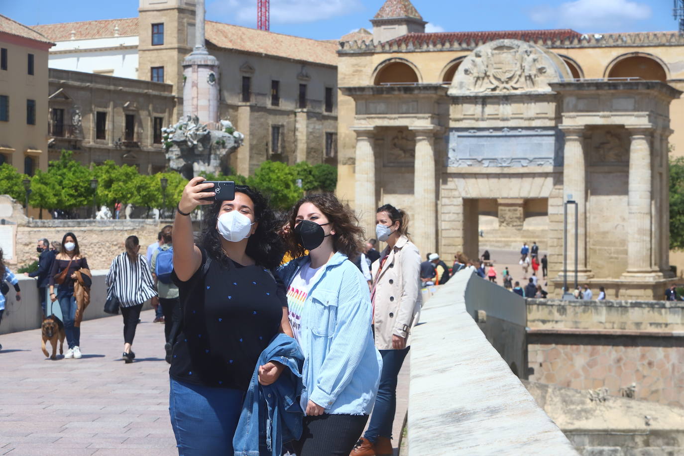 El ambiente en la Judería y el Centro de Córdoba, en imágenes