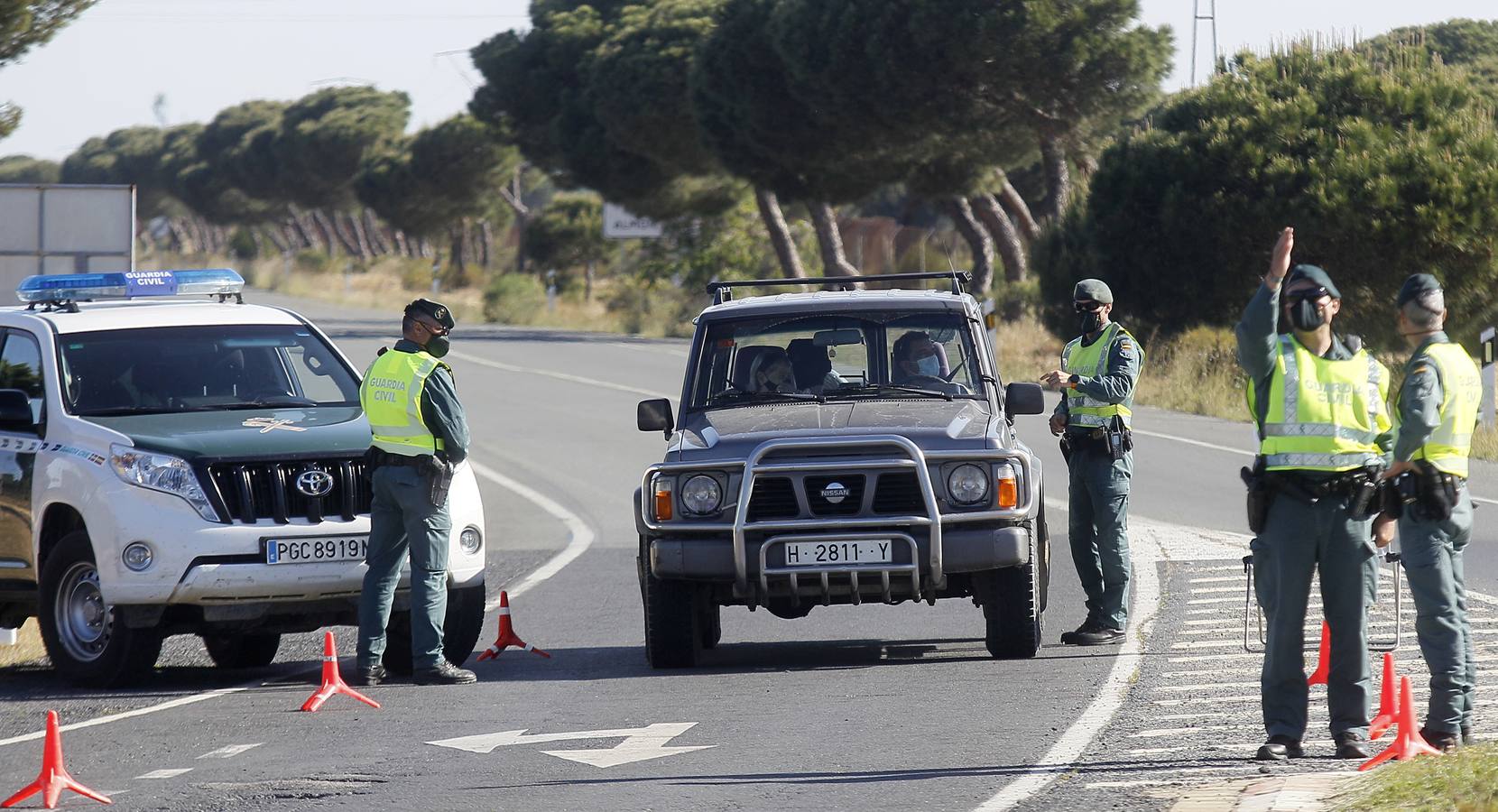 Controles a la entrada de Matalascañas