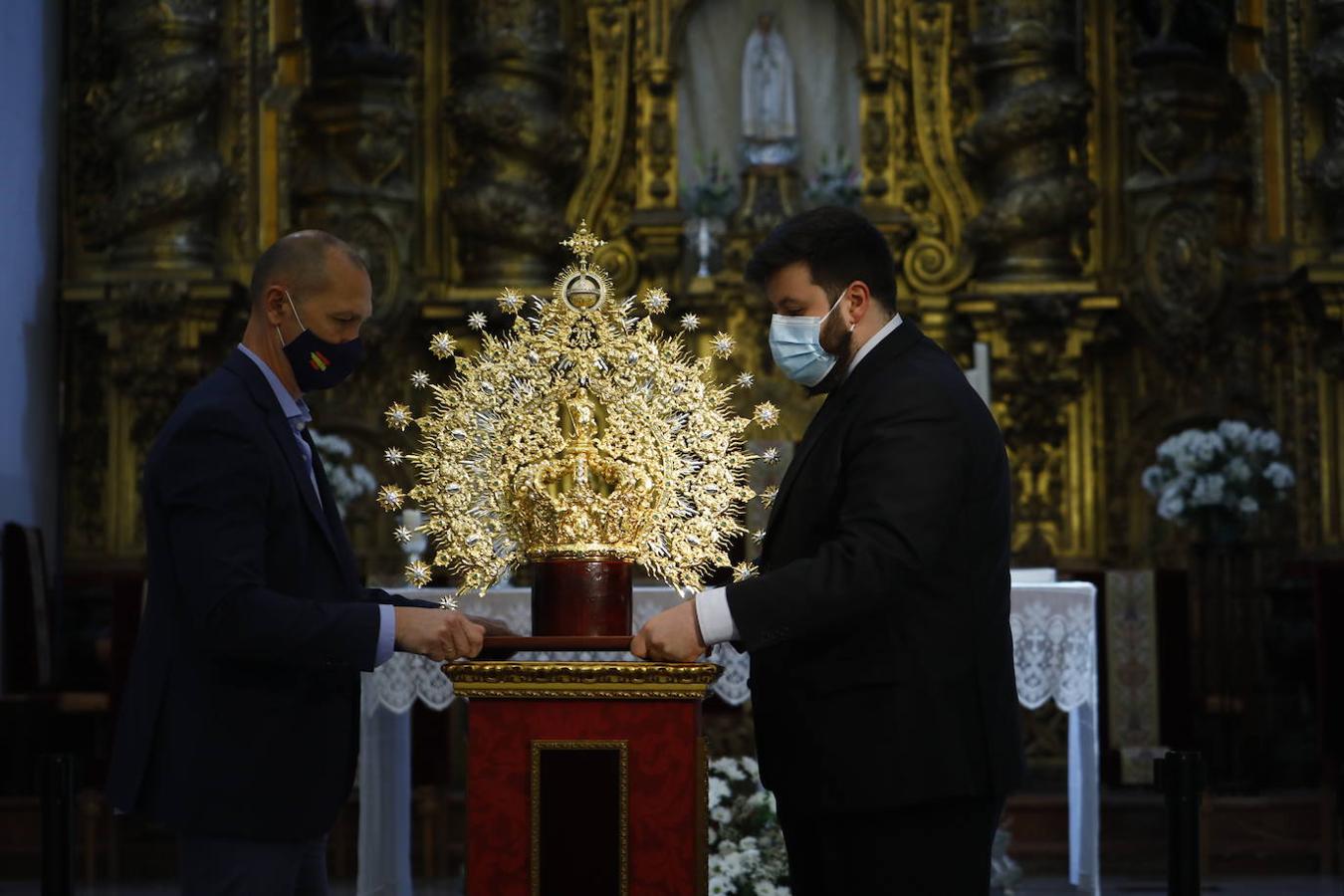 La nueva corona de la Virgen de la Esperanza de Córdoba, en imágenes