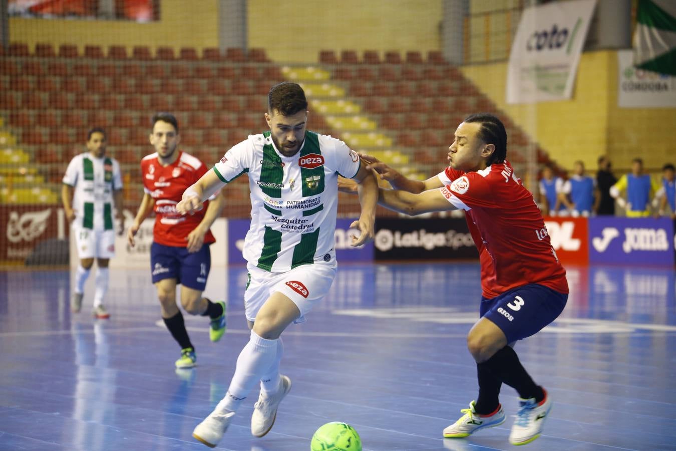 El empate entre el Córdoba Patrimonio y el Osasuna, en imágenes