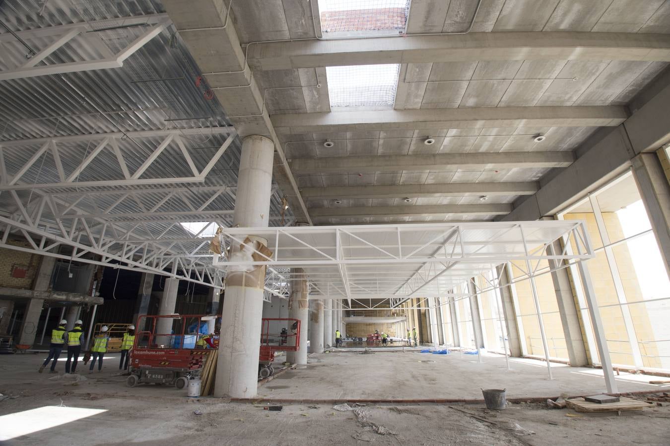 Obras en el aeropuerto de Sevilla