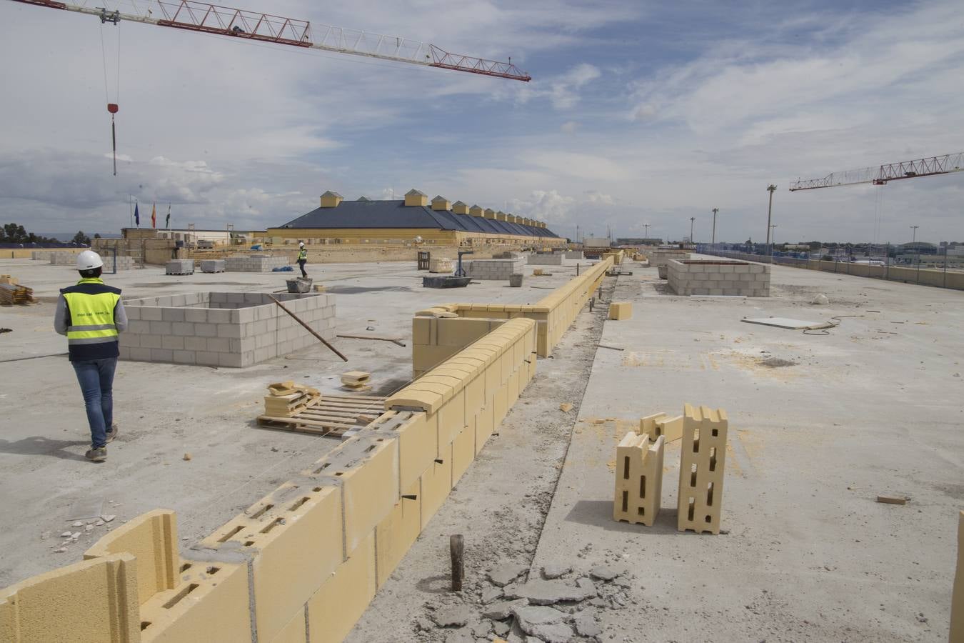 Obras en el aeropuerto de Sevilla