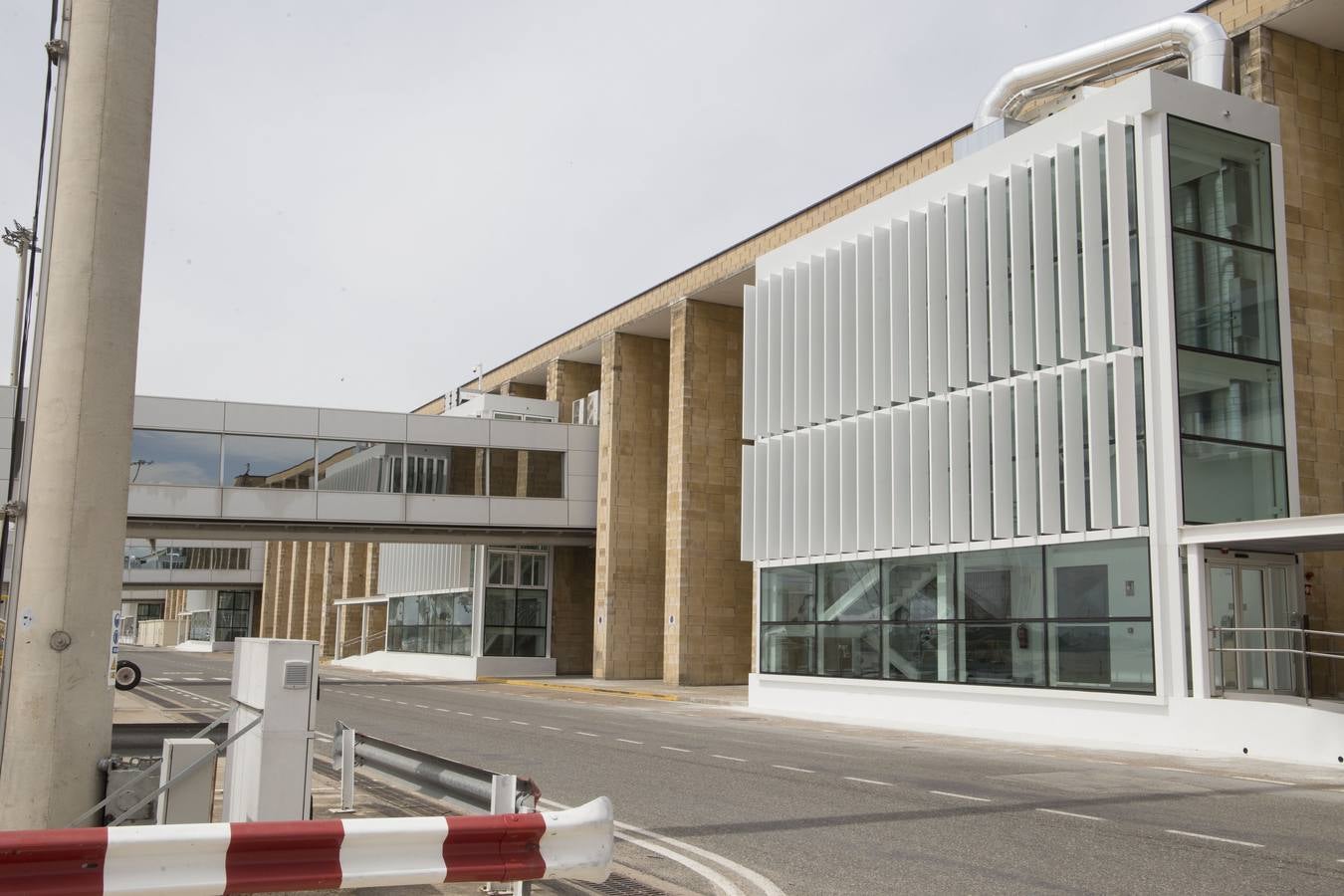 Obras en el aeropuerto de Sevilla