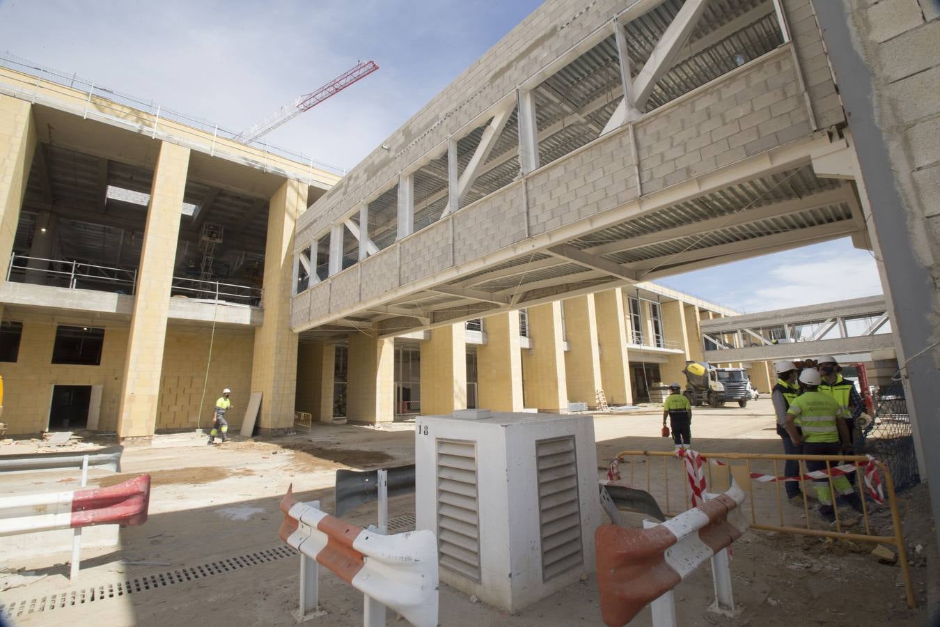 Obras en el aeropuerto de Sevilla