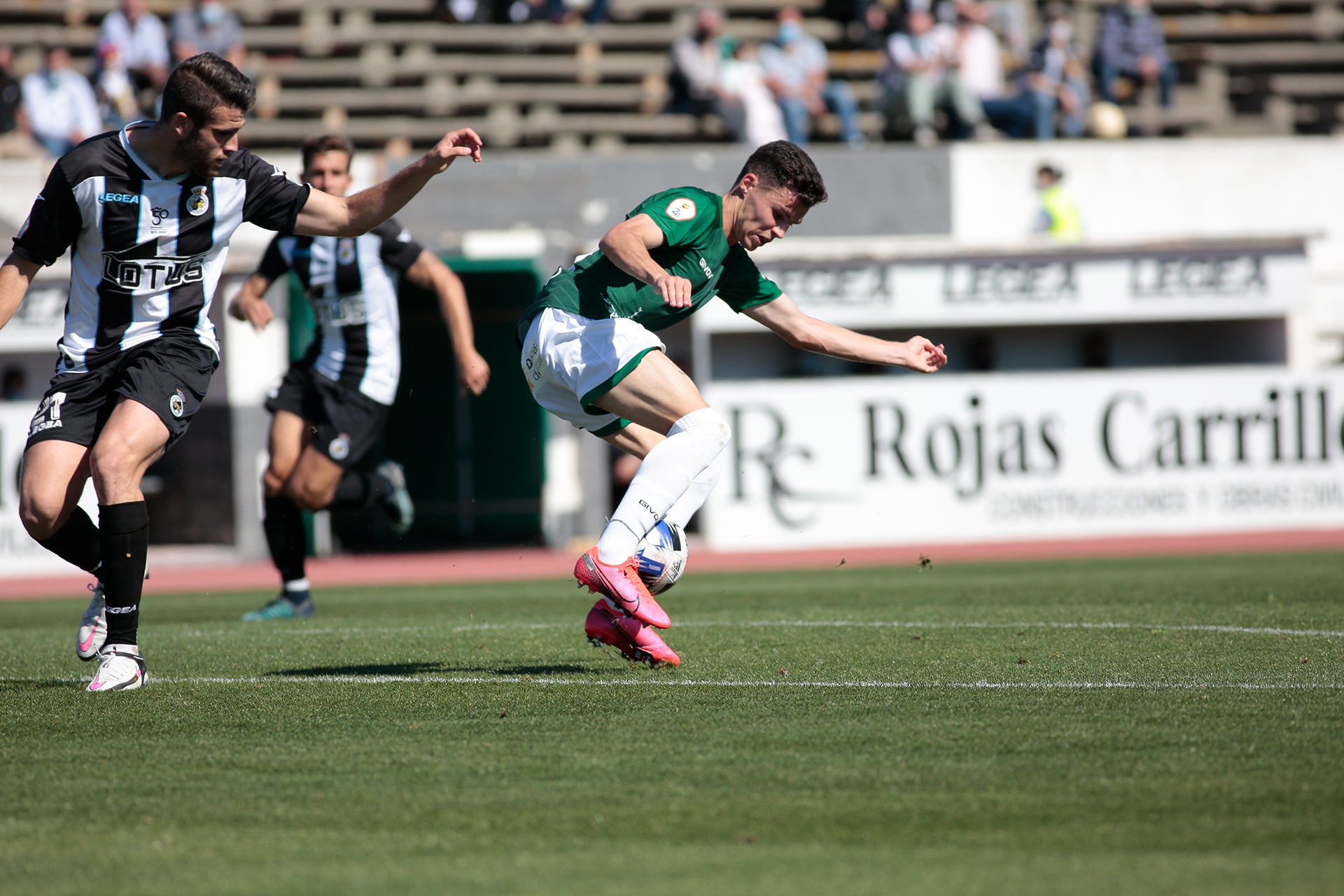 Las mejores imágenes del Linense - Córdoba CF