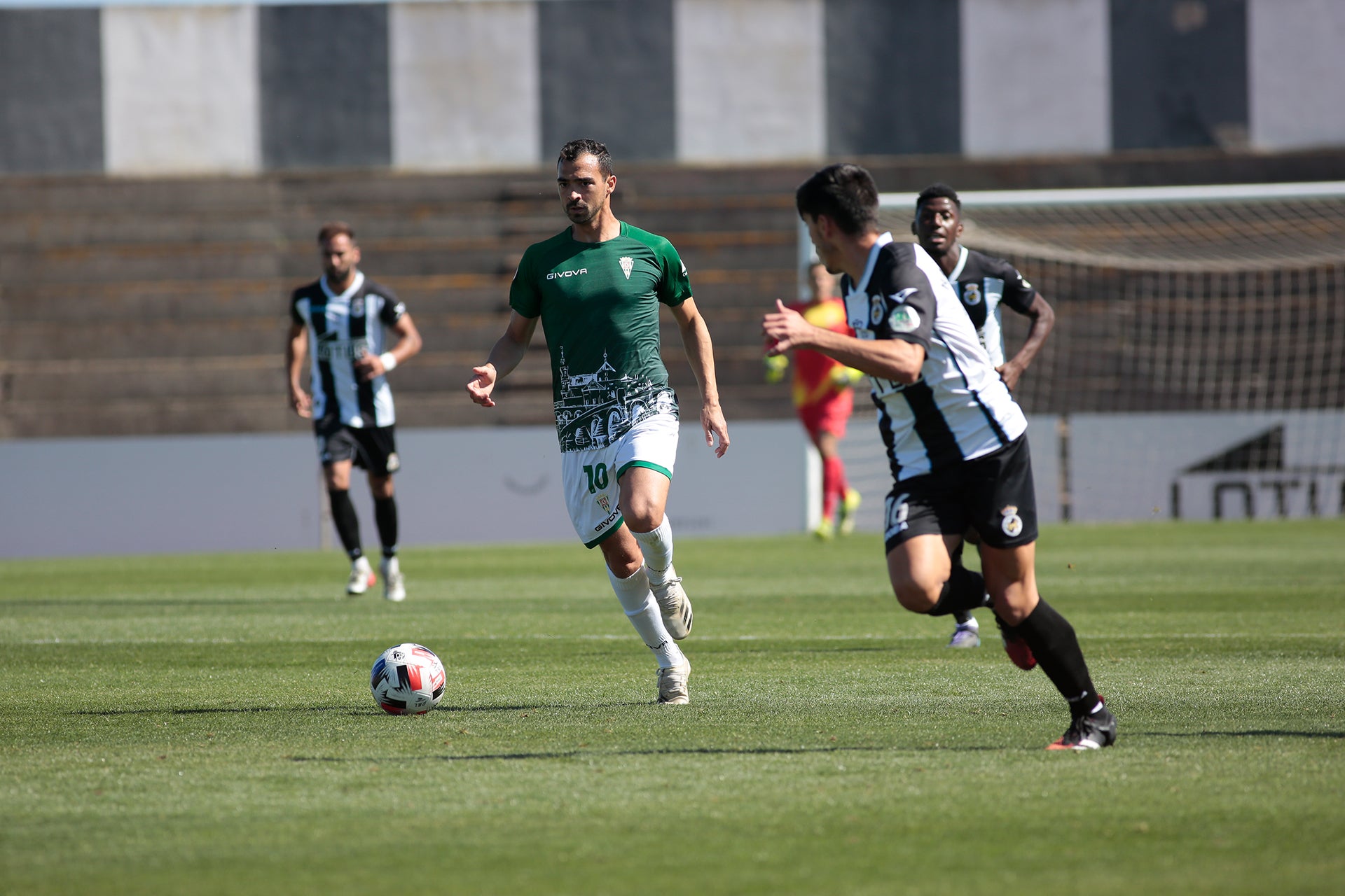 Las mejores imágenes del Linense - Córdoba CF