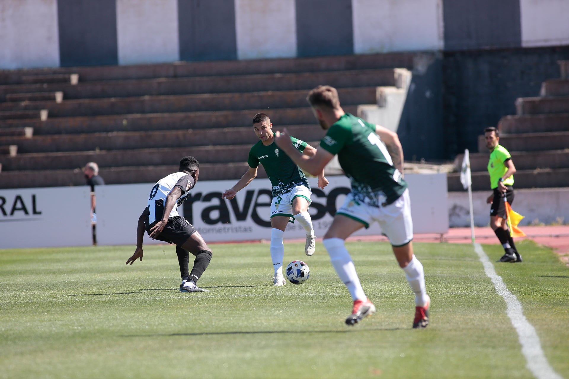 Las mejores imágenes del Linense - Córdoba CF