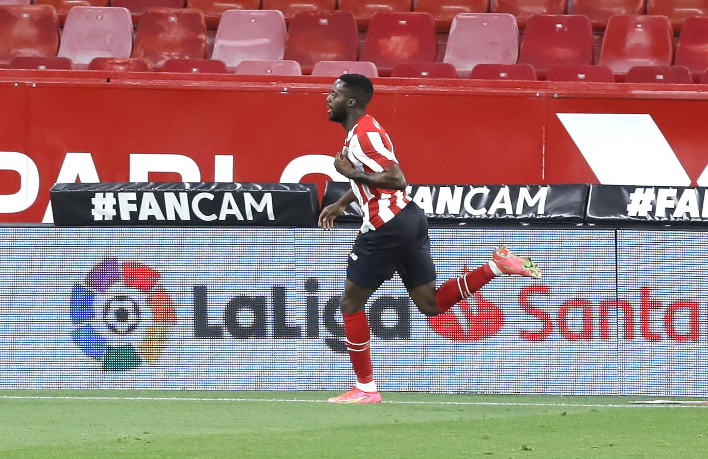 Encuentro entre el Sevilla F.C. y el Athletic de Bilbao