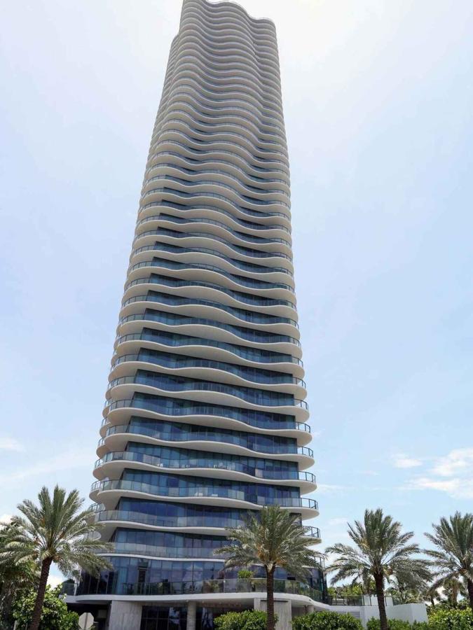 El nuevo apartamento de Messi en Miami. Se trata de un ático de 7,6 millones de dólares en el edificio Regalia, uno de los más valorados de la ciudad y que se encuentra a solo diez manzanas de su otra casa, situada en la Porsche Design y que le costó 5 millones.