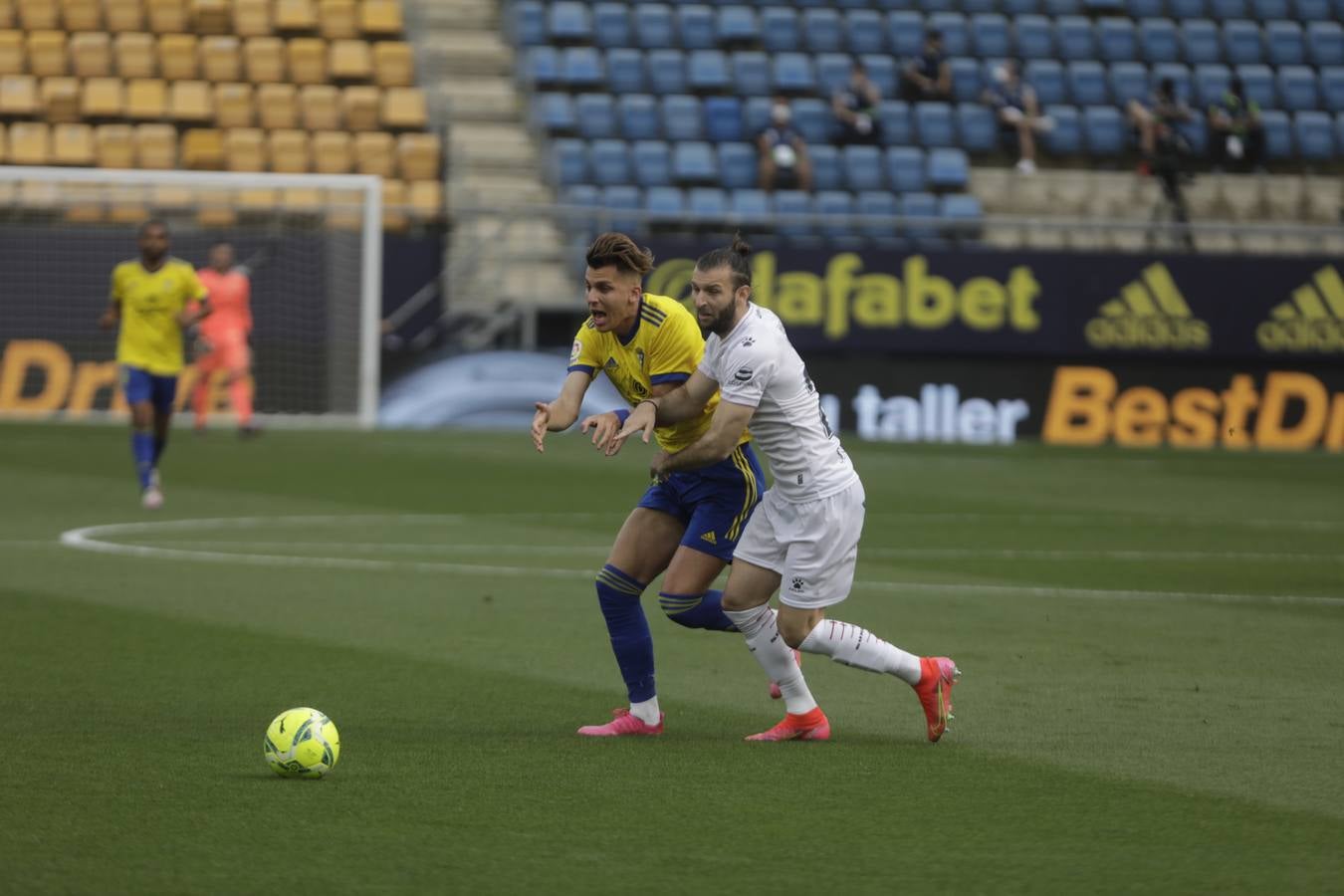 Fotos: Partido Cádiz-Huesca