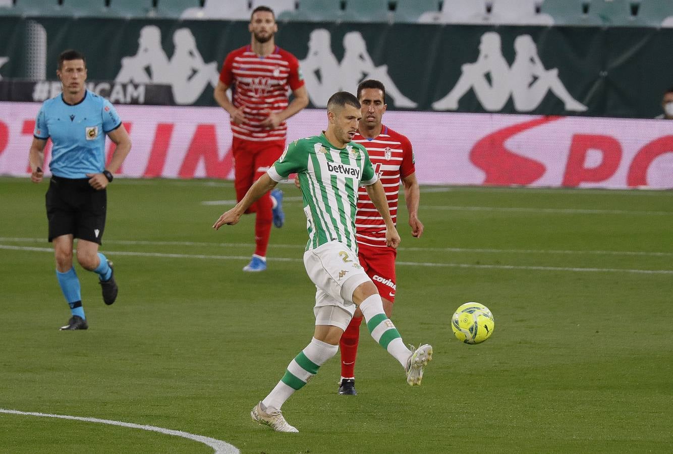 Victoria del Betis sobre el Granada (2-1)