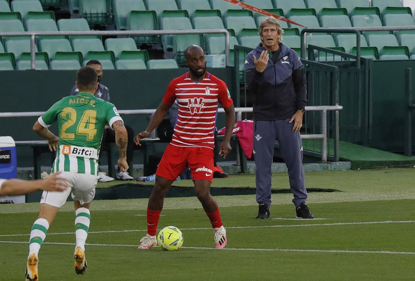 Victoria del Betis sobre el Granada (2-1)