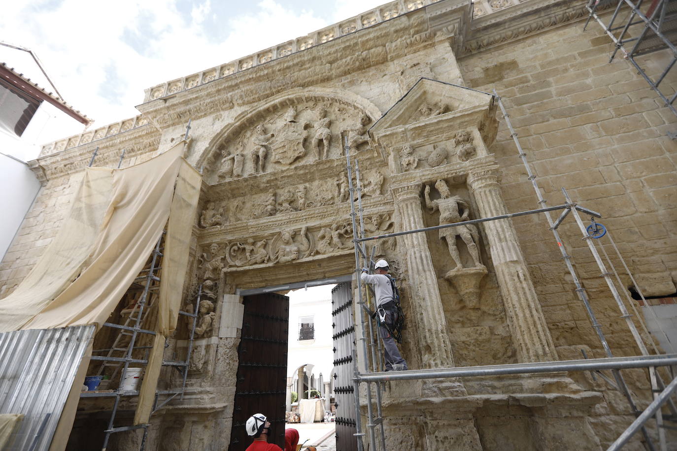 La nueva fachada del Museo Arqueológico de Córdoba, en imágenes