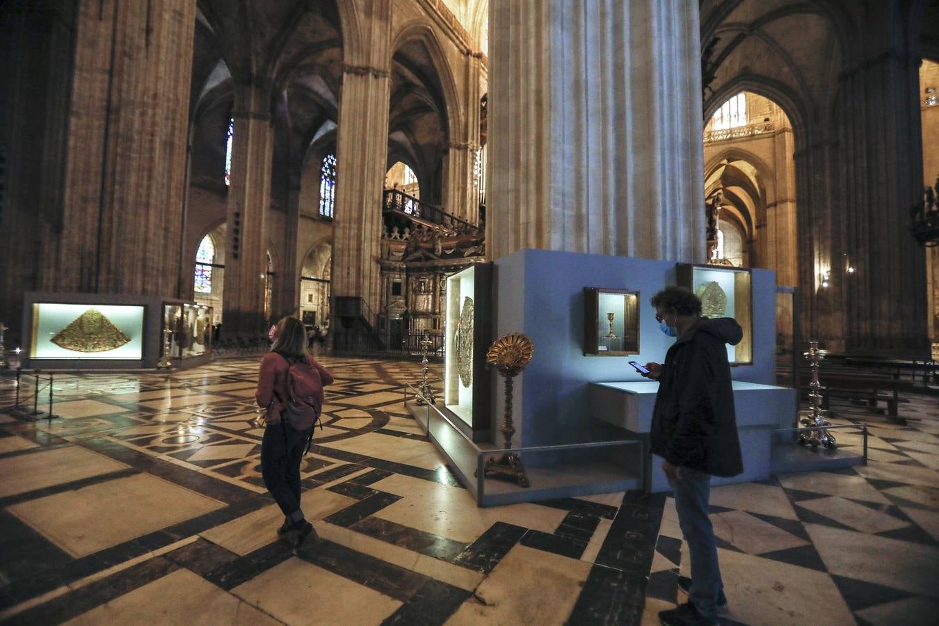 Vuelven las visitas a la Catedral de Sevilla tras el estado de alarma