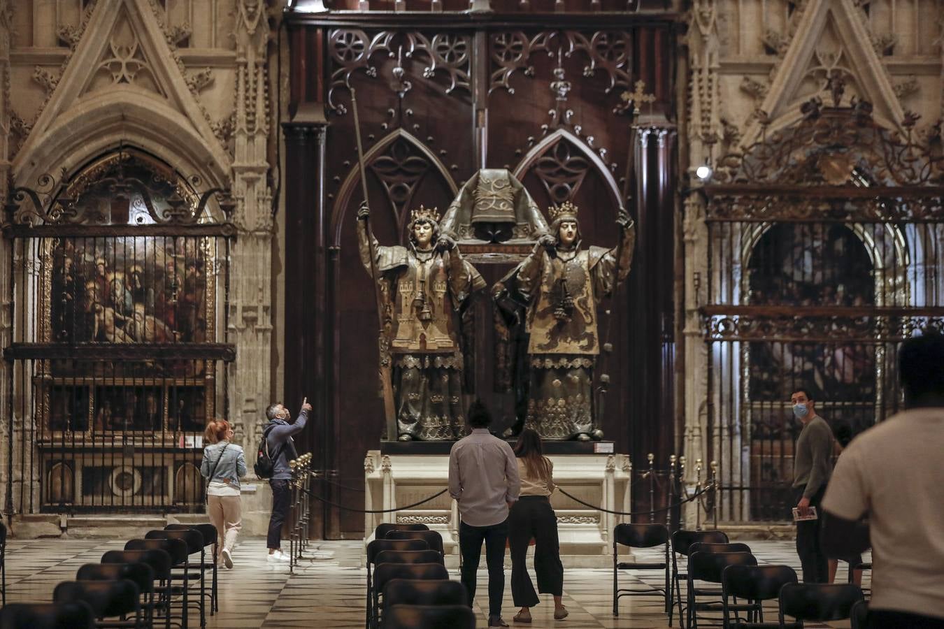 Vuelven las visitas a la Catedral de Sevilla tras el estado de alarma