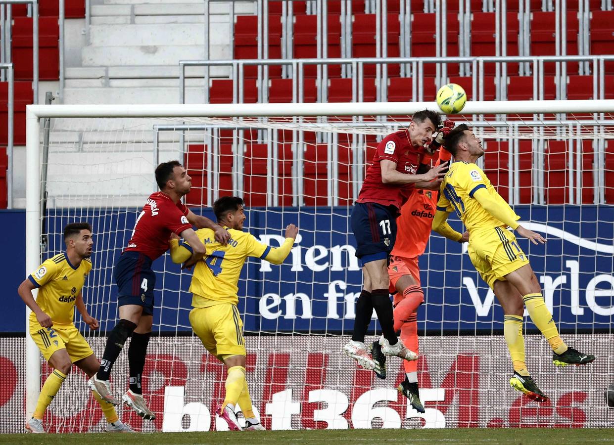 FOTOS: Las imágenes del Osasuna - Cádiz