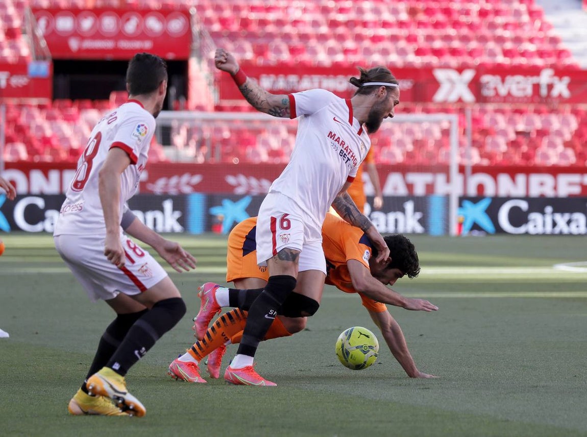 Partido entre el Sevilla F.C. y el Valencia C.F.